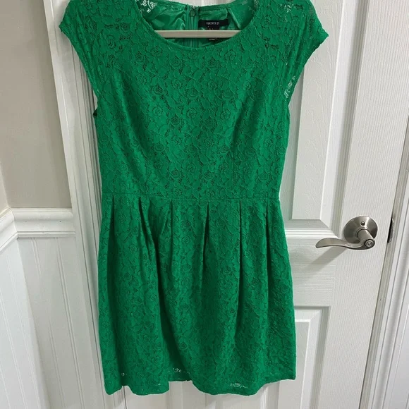 Forever 21 | Dresses | Forever 2 Green Lace Dress | Poshmark